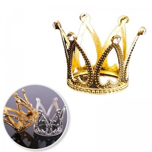 Abaodam 2 Sztuk Ciasto Korona Miniaturowa Dekoracja Wystrój Rhinestone  Korony Mini Tiara Tort Urodzinowy Topper Korony Do Pieczenia Ciasto Ozdoba  Korona Ozdoby Stołu Korona Mały Cylinder : : Dom i kuchnia