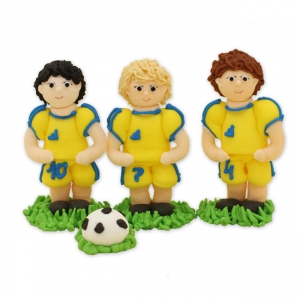 Figurki cukrowe - trzej piłkarze w żółtych strojach