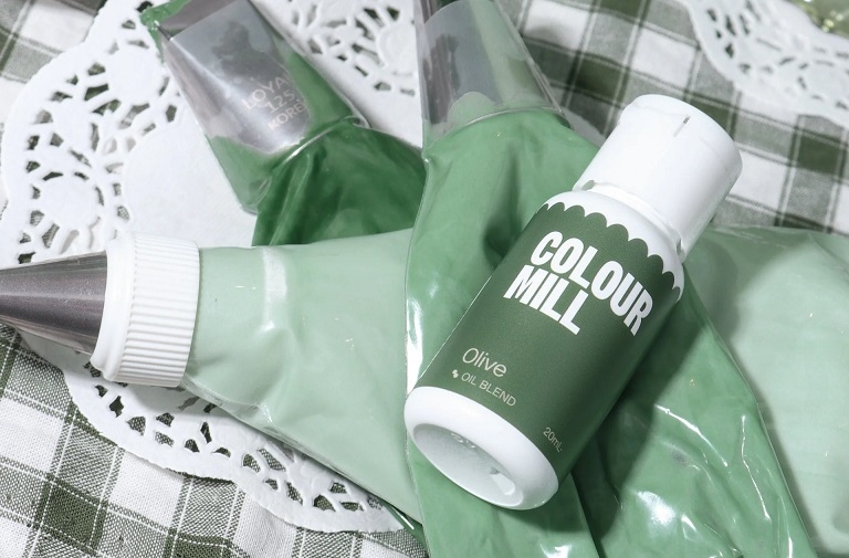 Barwnik olejowy do mas tłustych 20ml - Colour Mill - Olive