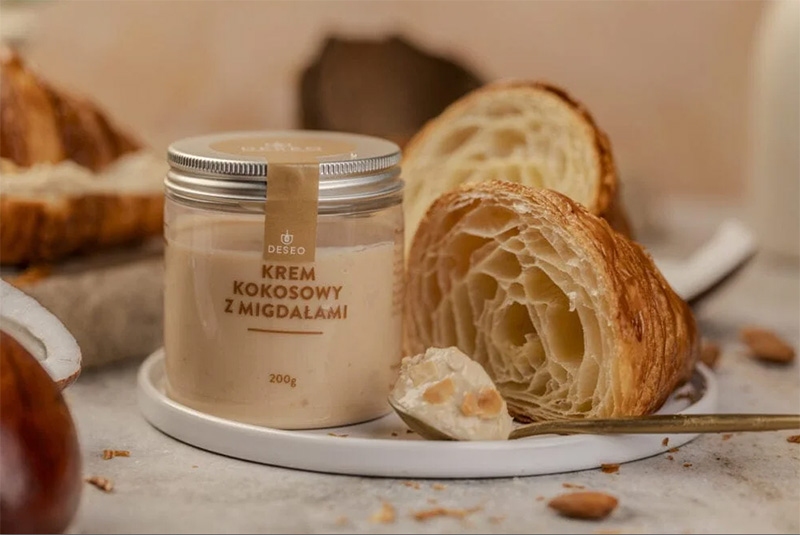 Deseo - Zestaw Świąteczny 3szt - (Czekola i Orzech Laskowy 40% 200g + Pistacjowy 54% 200g + Ciasteczkowy 250g)