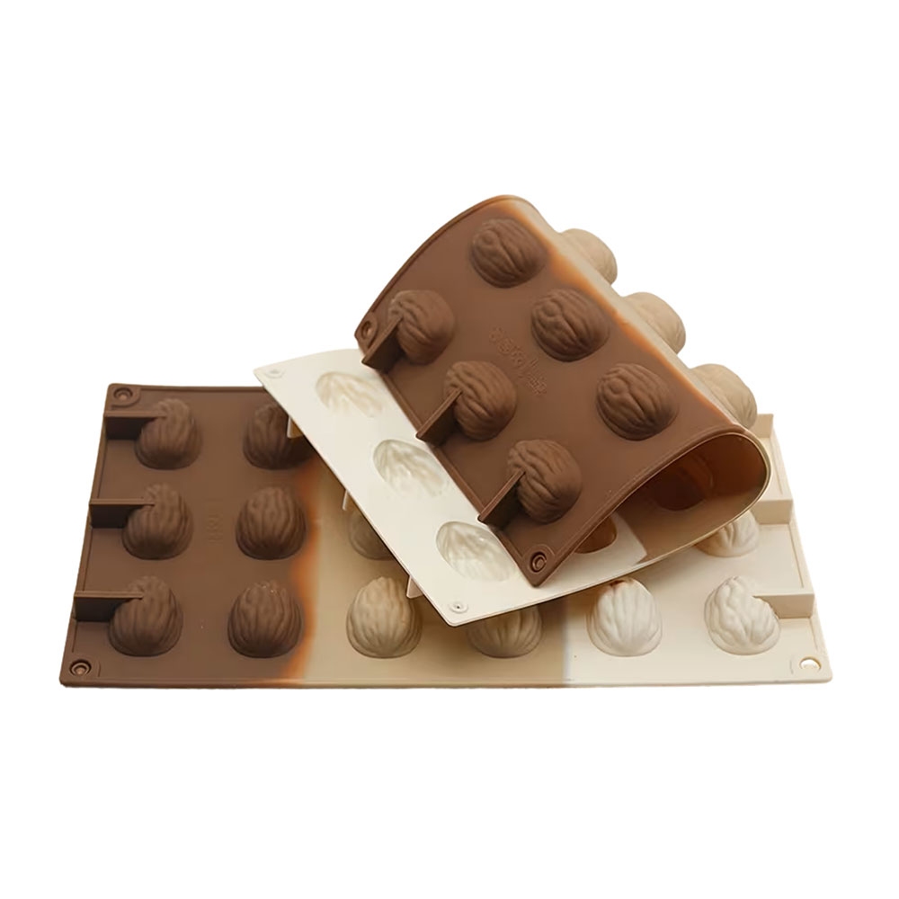 Forma silikonowa w kształcie połówek orzechów włoskich