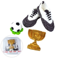 Figurki cukrowe - biało-czarne buty piłkarskie + piłka + puchar