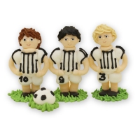 Figurki cukrowe - trzej piłkarze w białych strojach