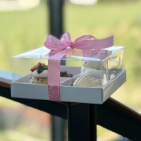 Opakowanie na 4szt monoporcji - białe z pokrywką - 1szt